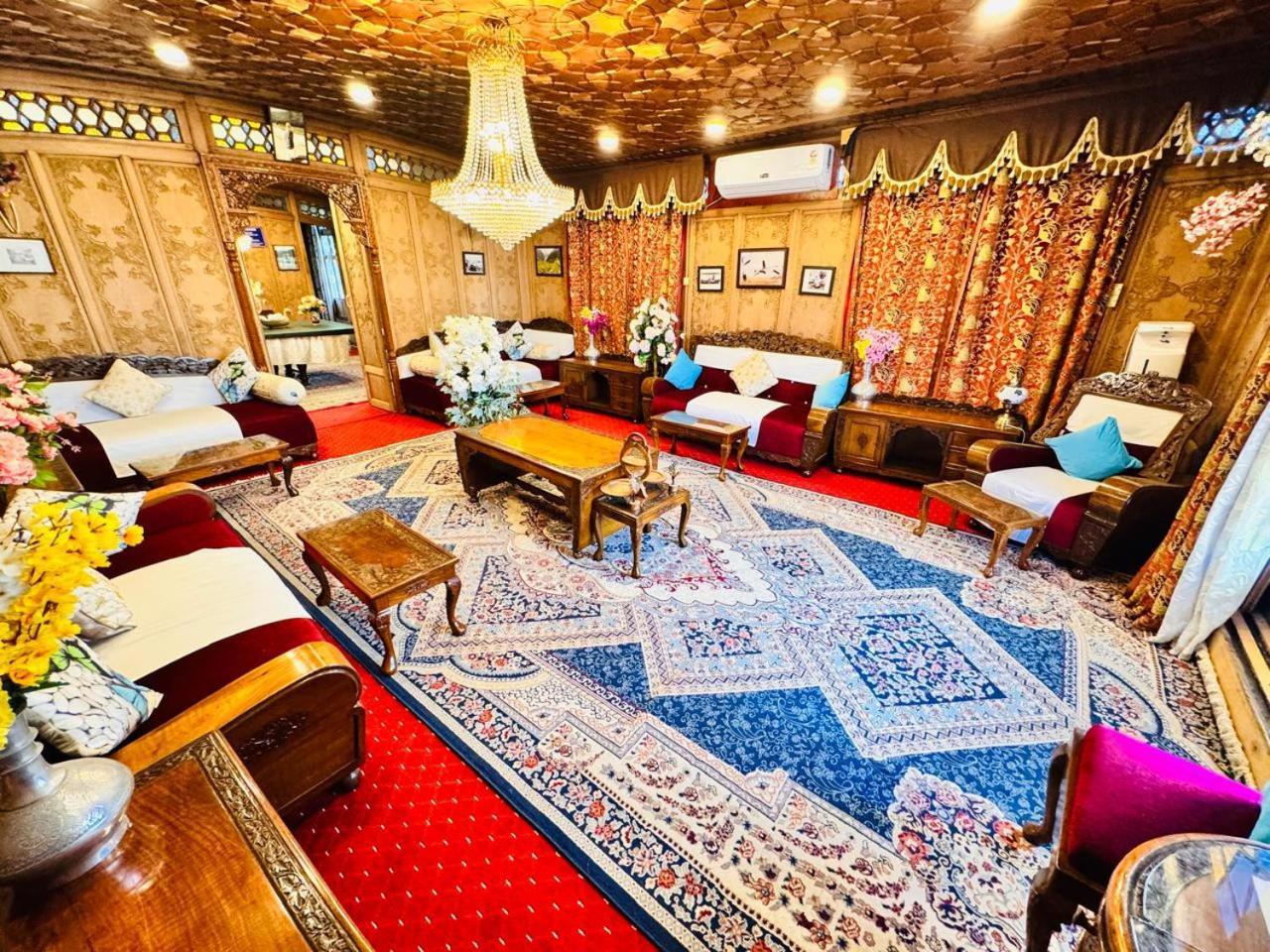 Crown Of India Group Of Houseboats Ξενοδοχείο Σριναγκάρ Εξωτερικό φωτογραφία